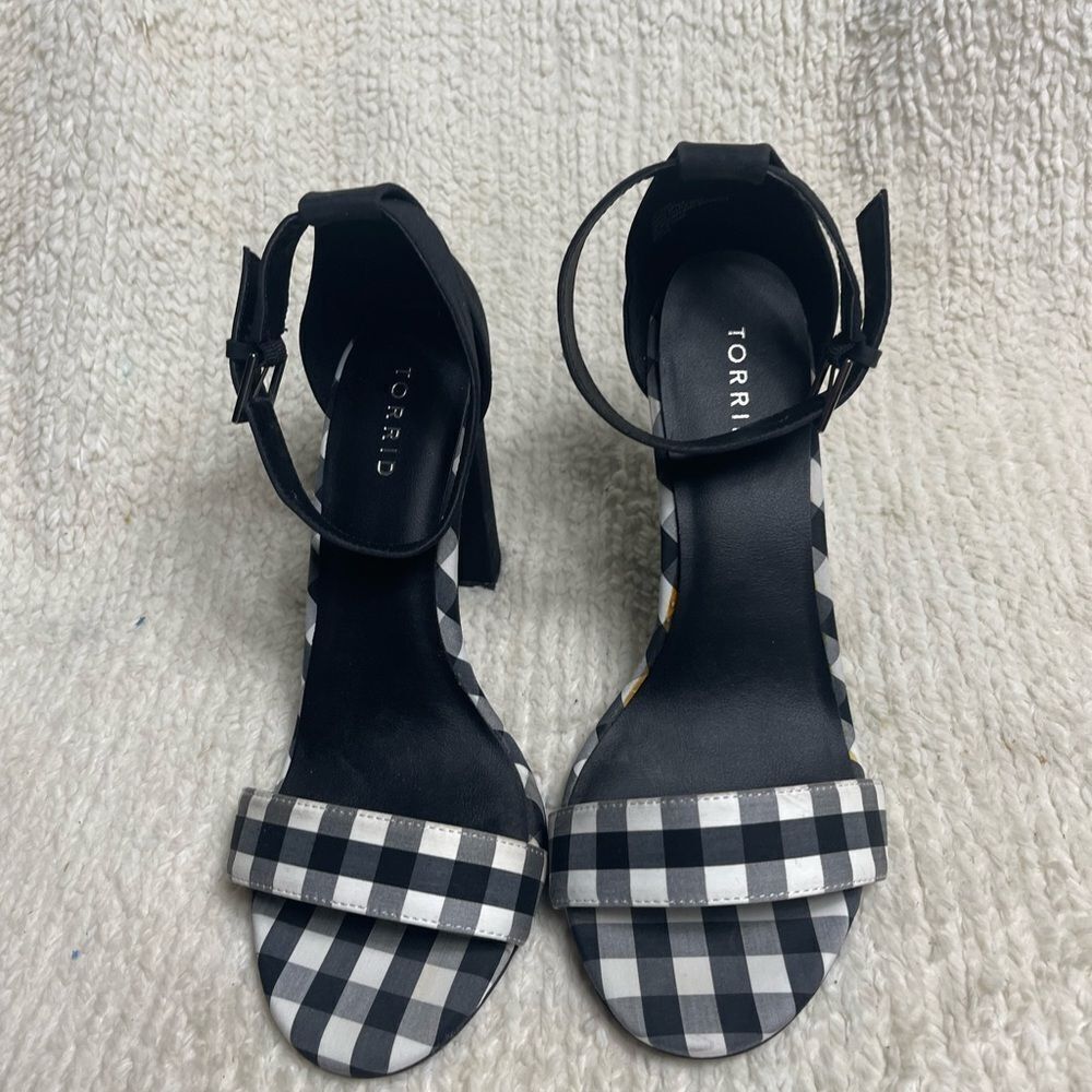 Torrid  Fabric Black and White Checkered ankle strap block Heels SZ10WW